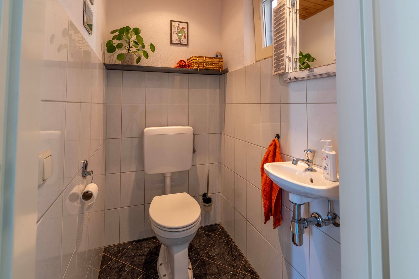 Foto 34 van Merseloseweg 4