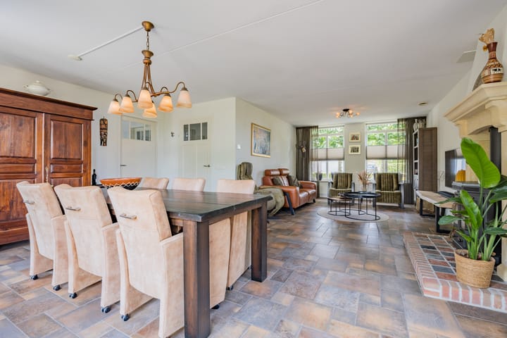 Foto 3 van Saffraan 3