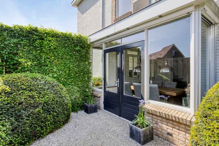 Foto 28 van Koningspage 27