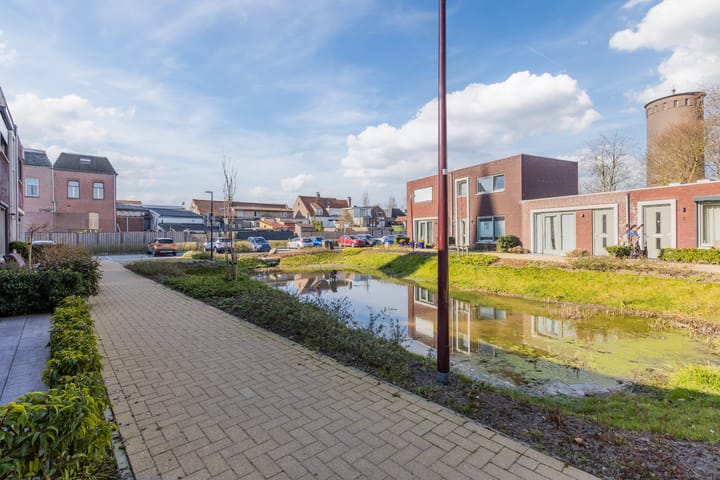 Foto 33 van Weike van Bus 9