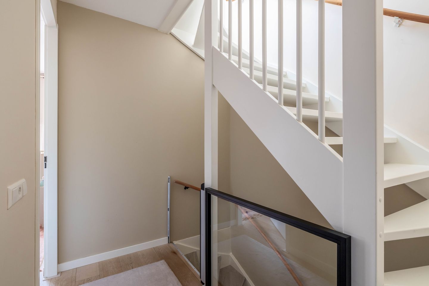 Photo 25 of Gruttostraat 14