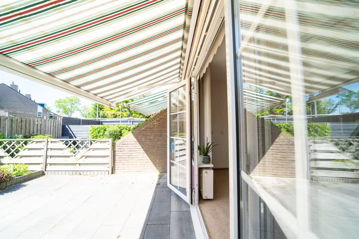 Photo 37 of Klaverruiter 10