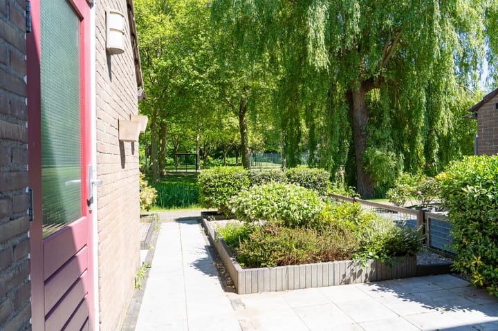 Photo 53 of Klaverruiter 10