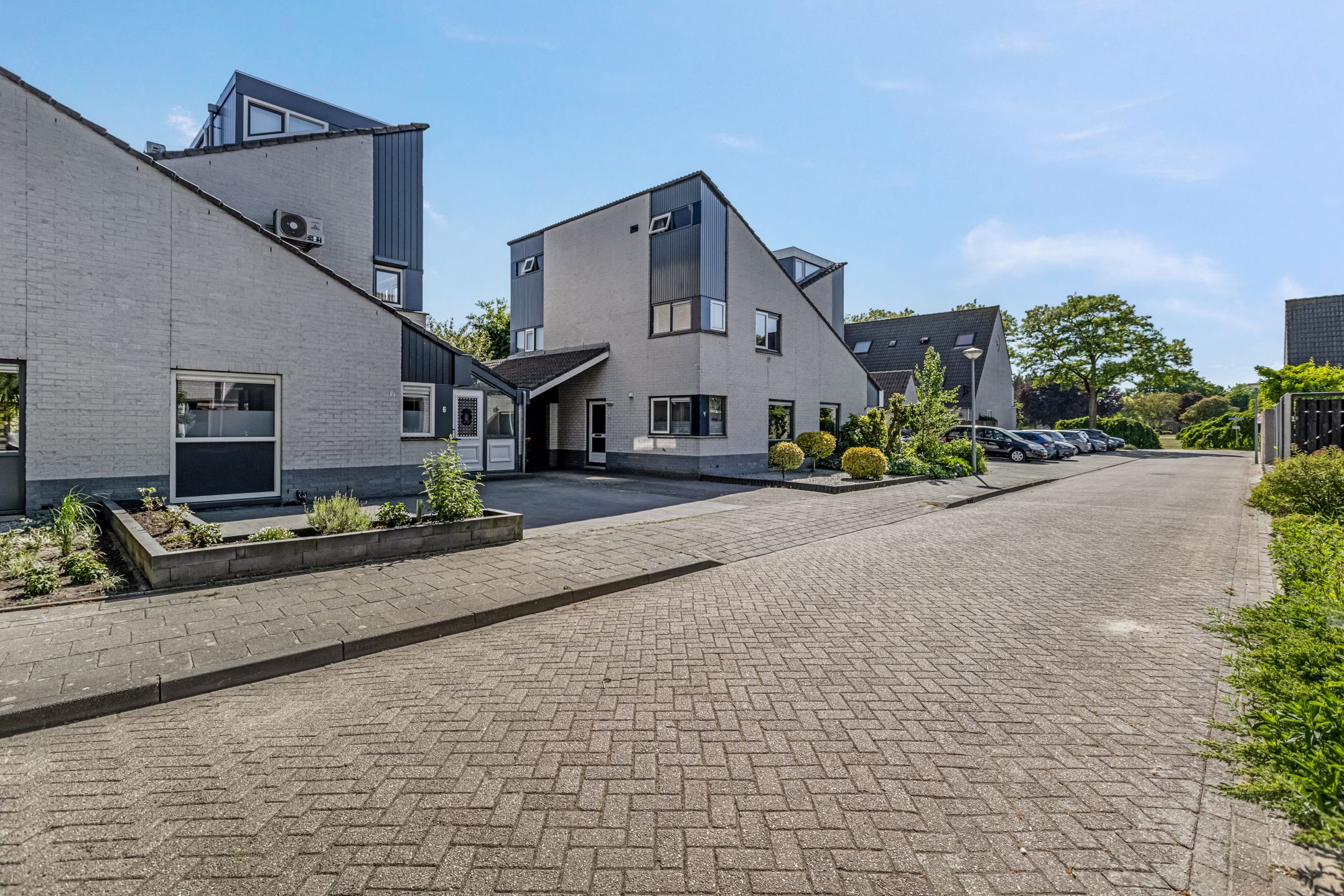 Photo 42 of Dr. Marga Klompépark 6