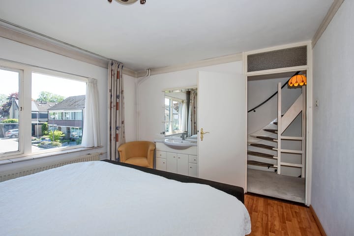 Photo 19 of Anjelier 42