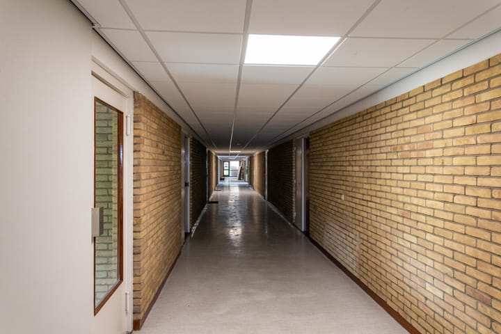 Foto 26 van Bachstraat 154