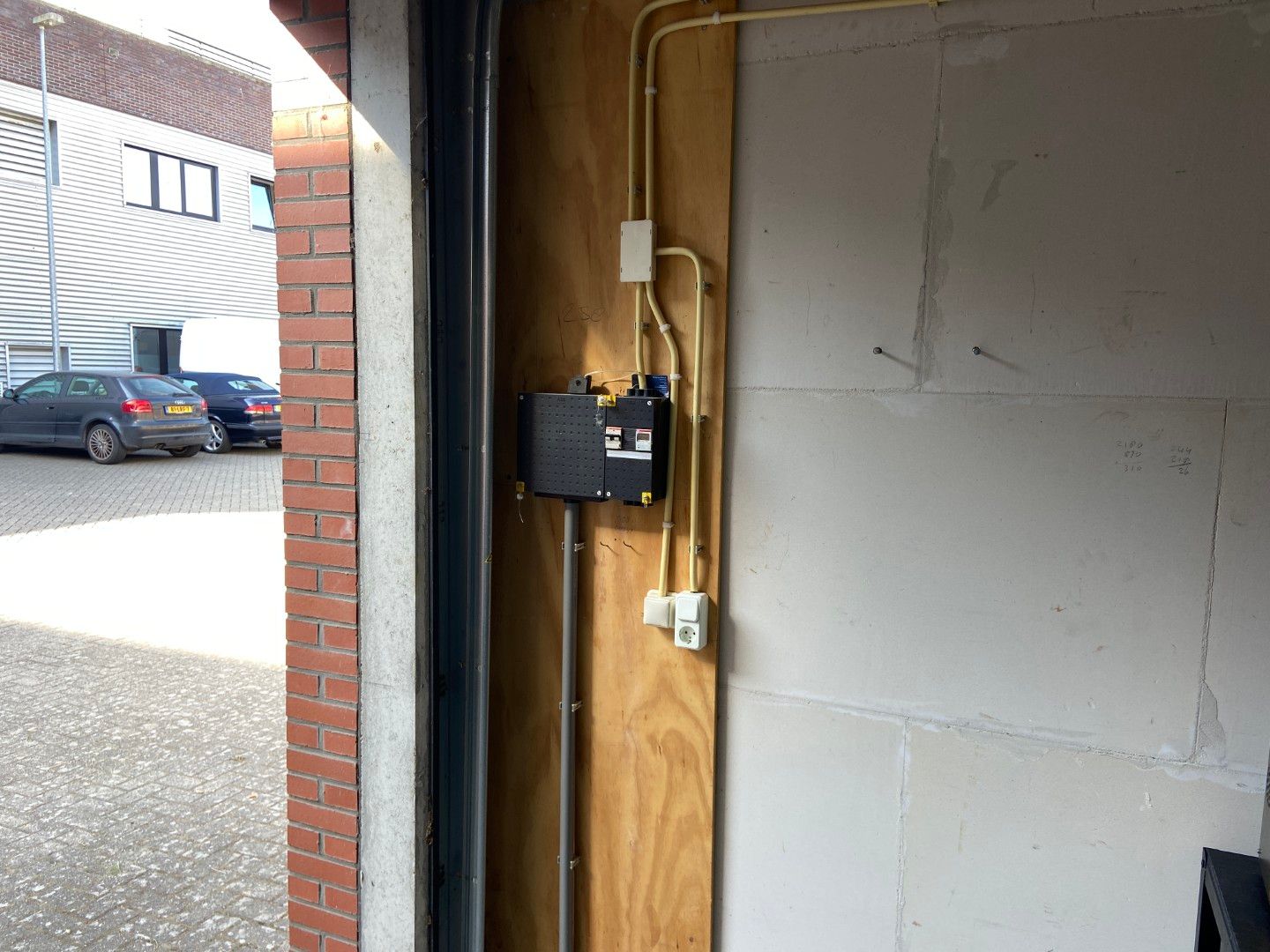 Bekijk foto 5 van Einthovenstraat 45