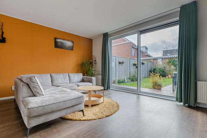 Foto 2 van Witte Ring 117