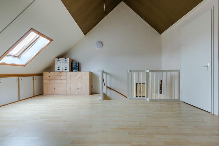 Foto 35 van Witte Ring 117