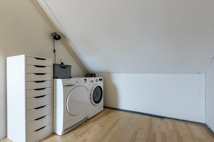 Foto 38 van Witte Ring 117