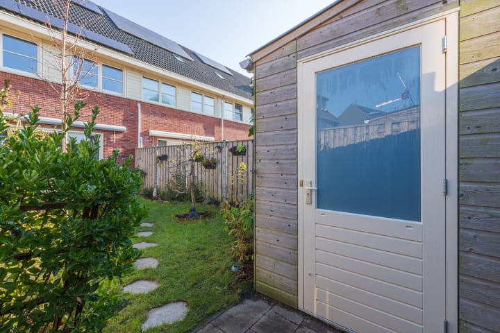 Foto 44 van Witte Ring 117