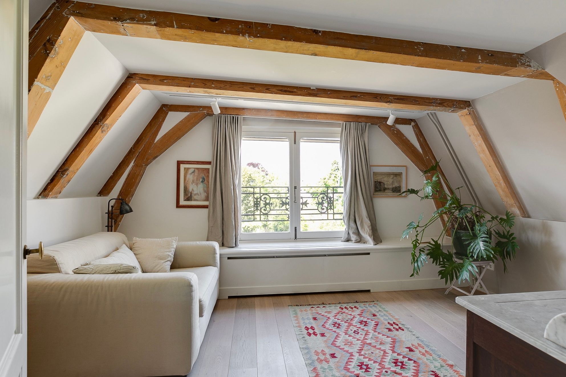 Photo 30 of Amstel 254-B