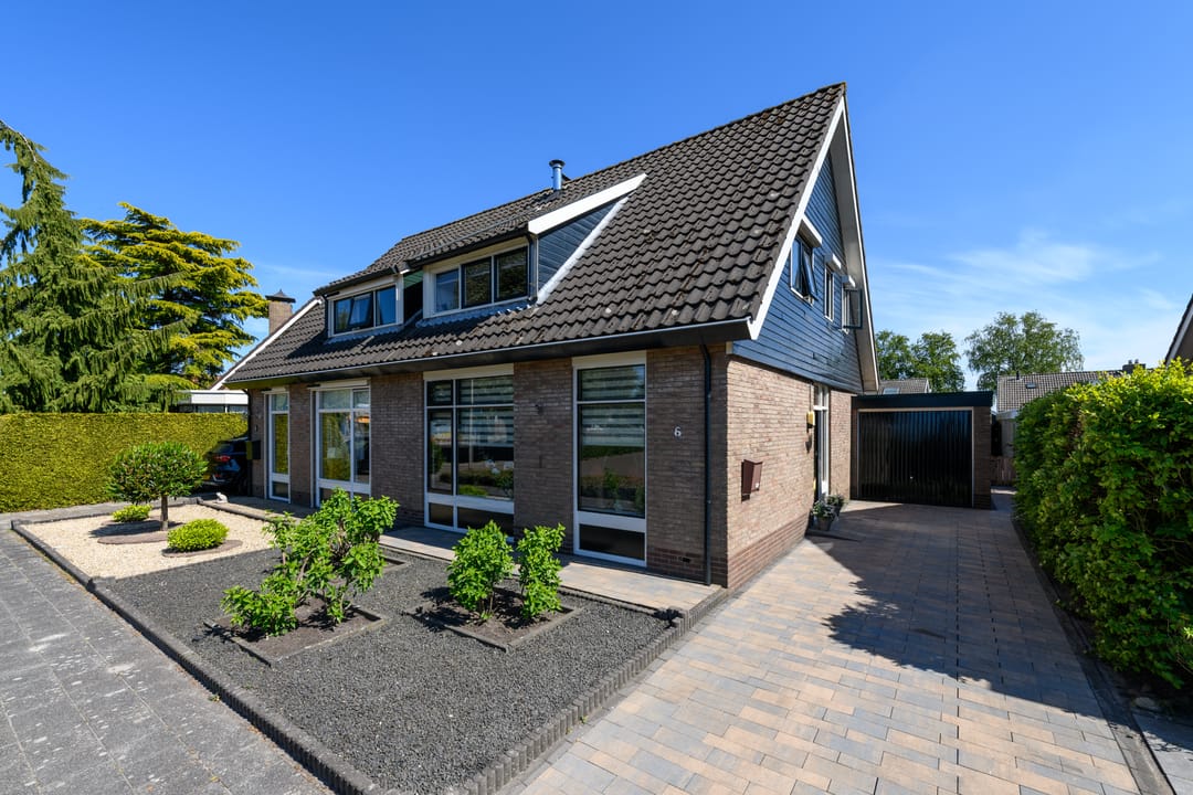 Foto 1 van Meester Baasstraat 6