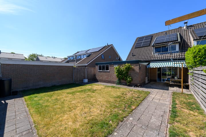 Photo 2 of Meester Baasstraat 6