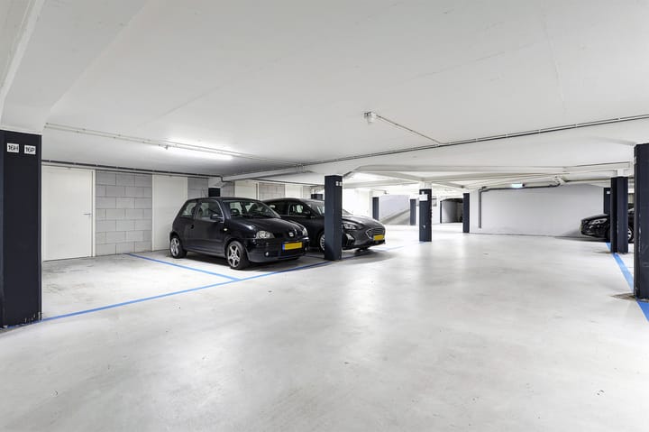 Photo 2 of Koningsweg 16-X