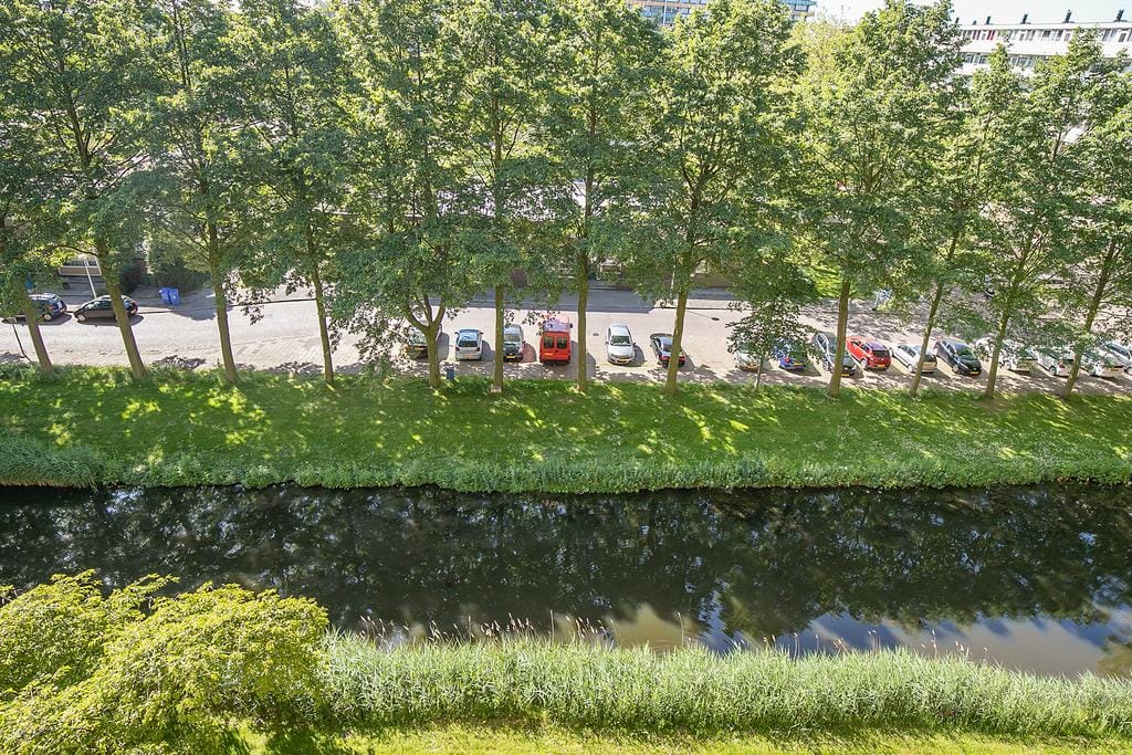 Foto 24 van Arthur van Schendelplein 176