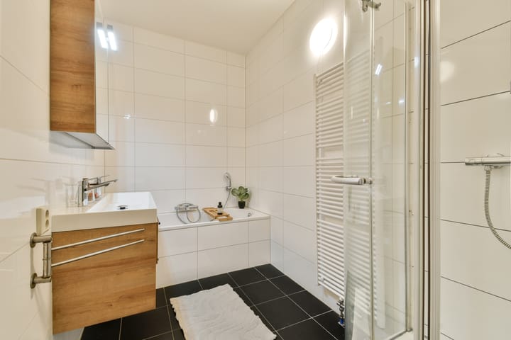 Foto 18 van Vrolikstraat 100-1