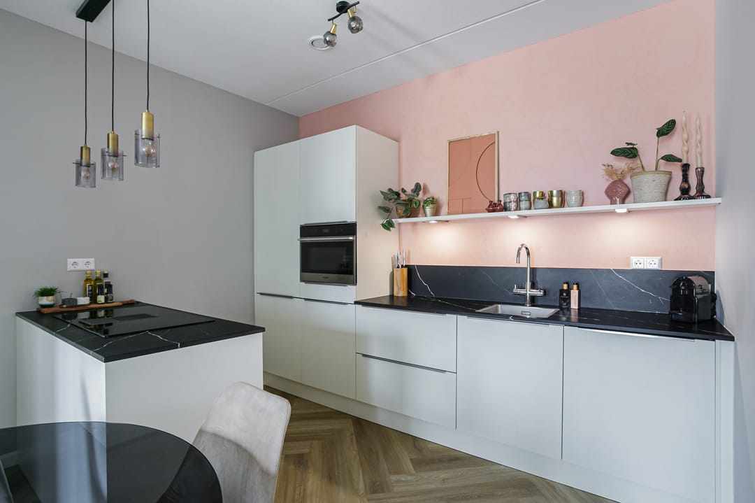 Foto 8 van Cola Debrotstraat 6