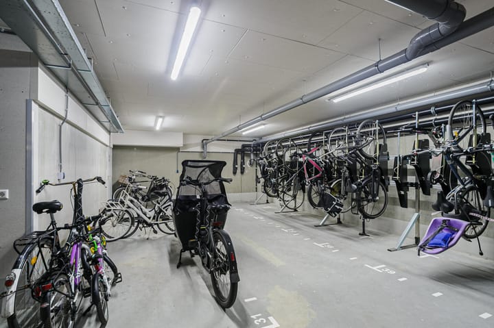 Foto 11 van Cola Debrotstraat 6