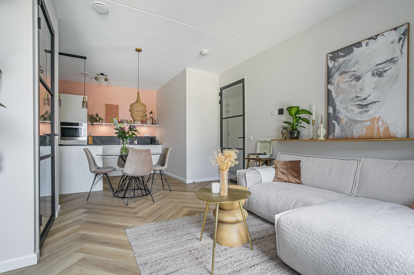 Foto 20 van Cola Debrotstraat 6