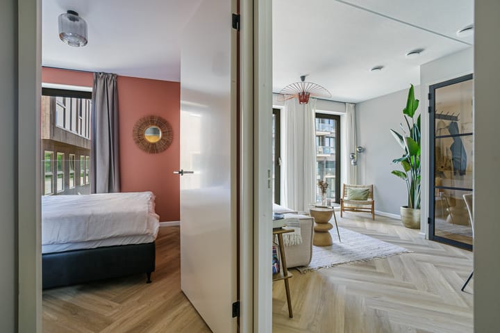 Foto 22 van Cola Debrotstraat 6