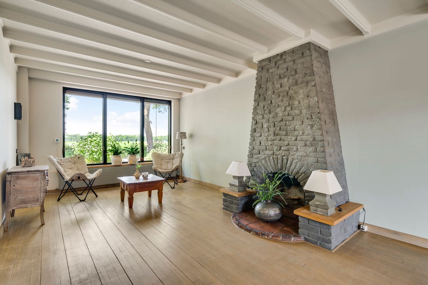 Foto 10 van Meidoornstraat 2