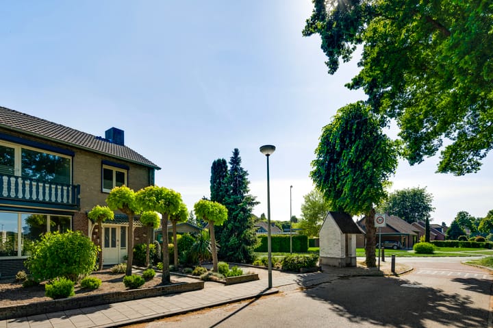 Foto 34 van Meidoornstraat 2