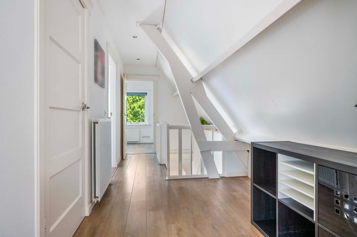 Foto 15 van Tuinmansdwarslaan 10