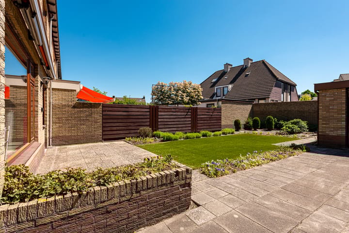 Photo 10 of Prof. Asserlaan 9