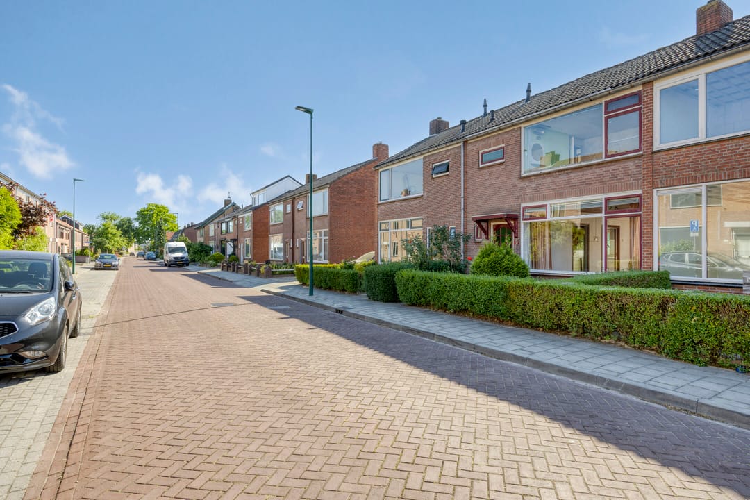 Foto 8 van Akkermansstraat 10