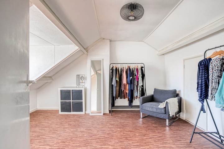 Foto 42 van Piet Soerstraat 11