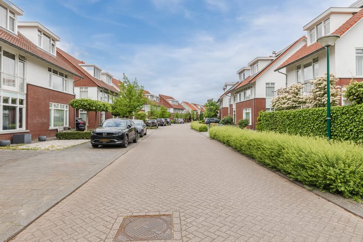 Foto 4 van Antonius van Lieropstraat 2