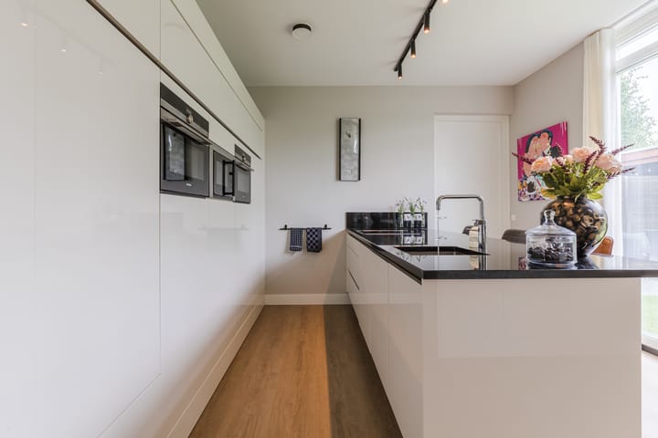 Foto 14 van Antonius van Lieropstraat 2