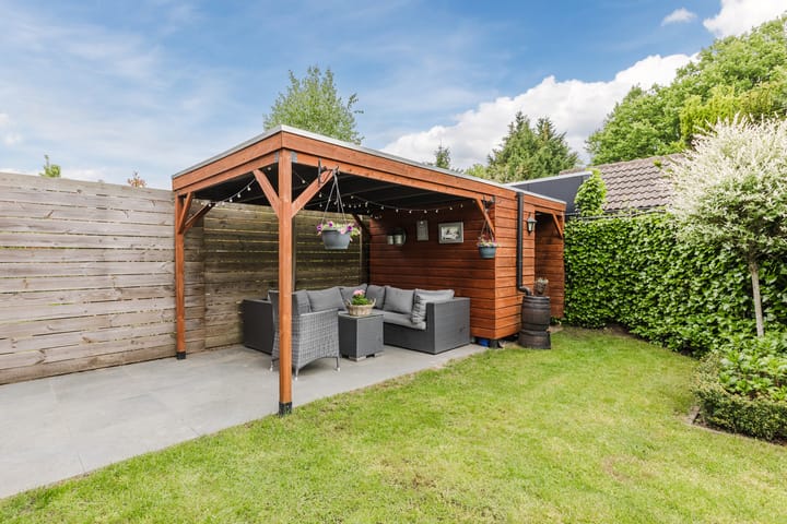 Foto 32 van Antonius van Lieropstraat 2