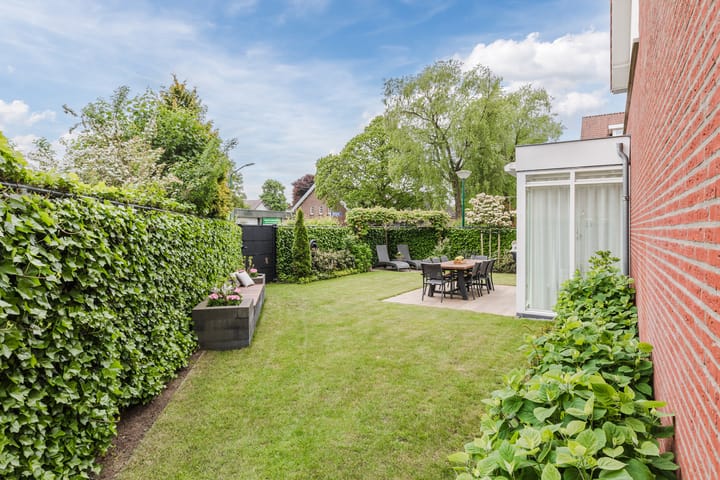 Foto 34 van Antonius van Lieropstraat 2