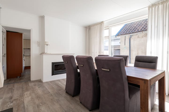 Foto 22 van Voorstraat 65