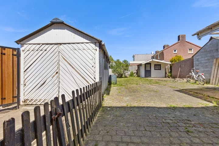 Foto 27 van Praestingsweg 7