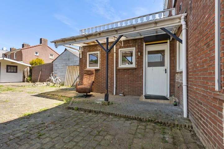 Foto 28 van Praestingsweg 7