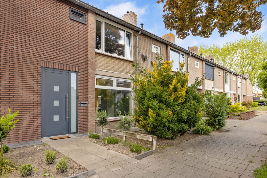 Photo 31 of Esdoornstraat 10