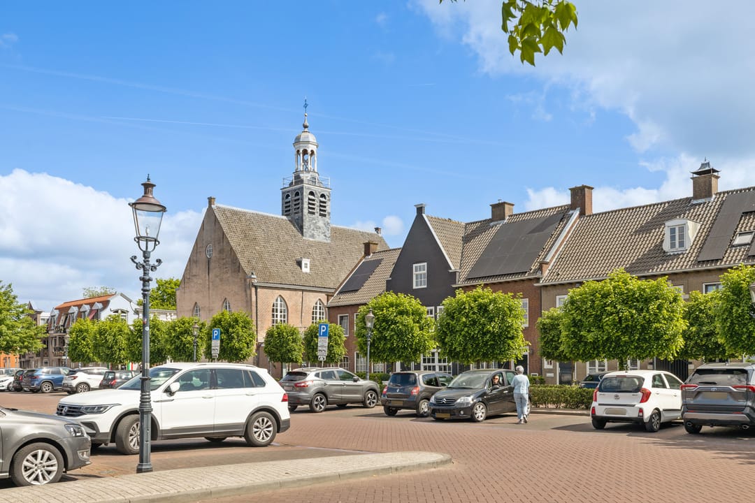 Photo 37 of Esdoornstraat 10