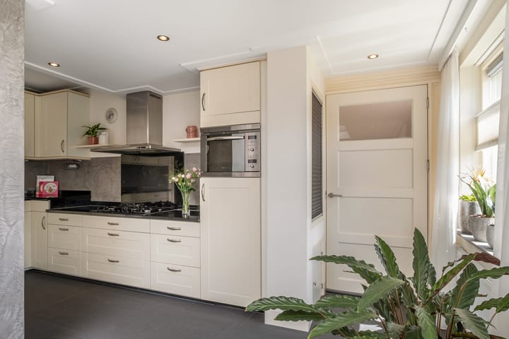 Foto 15 van Allemansweg 10