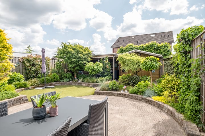 Foto 37 van Allemansweg 10