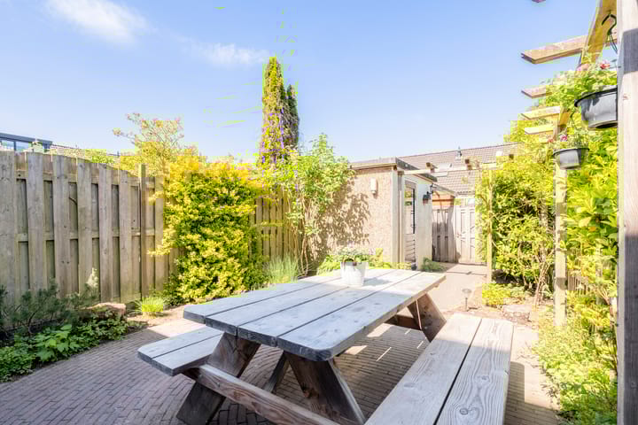 Foto 12 van Galápagos 7