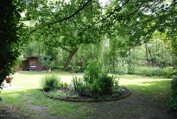 Foto 6 van Oud loosdrechtsedijk 68 nabij, tuin  nr 33