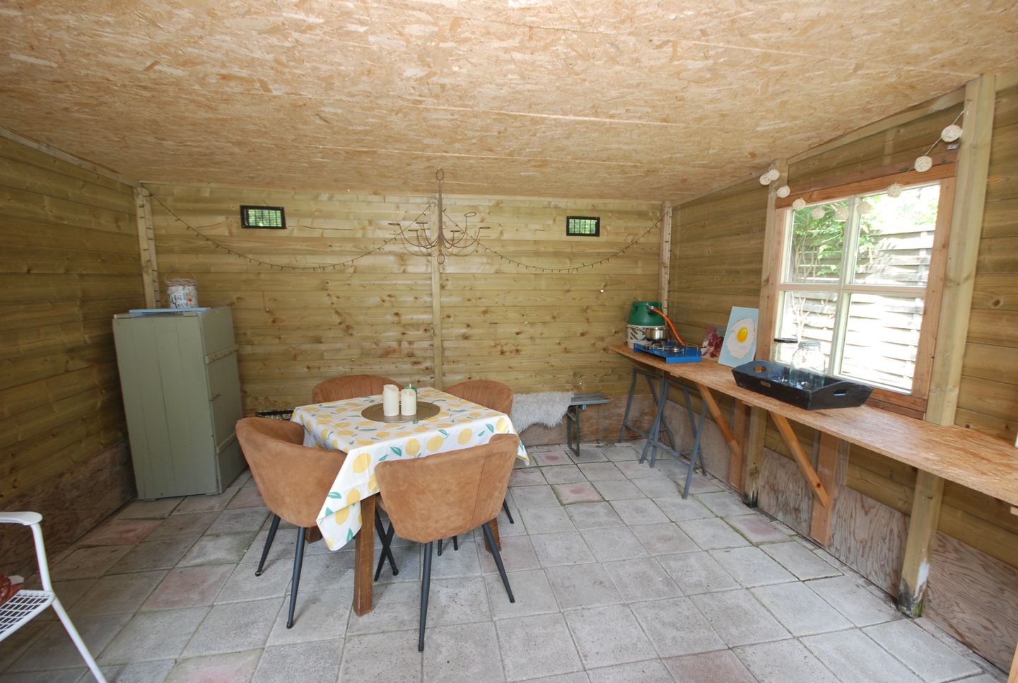 Foto 10 van Oud loosdrechtsedijk 68 nabij, tuin  nr 33