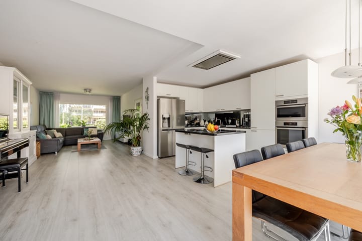 Foto 2 van Burgemeester D. Kooimanweg 82