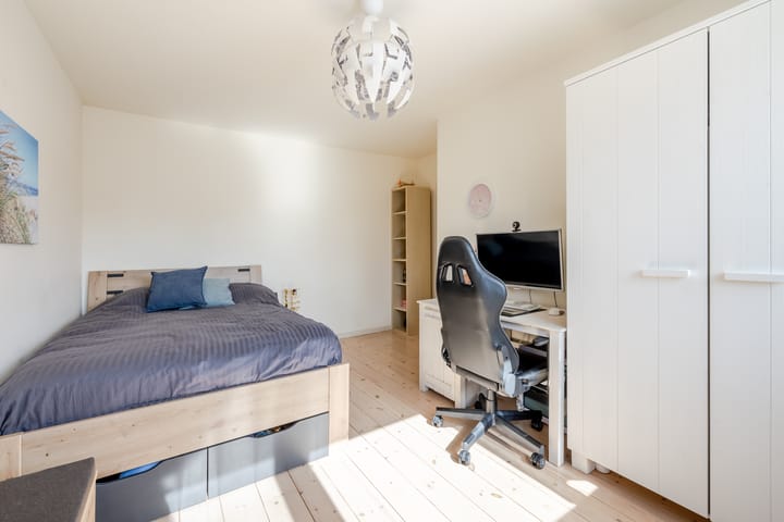 Foto 24 van Burgemeester D. Kooimanweg 82