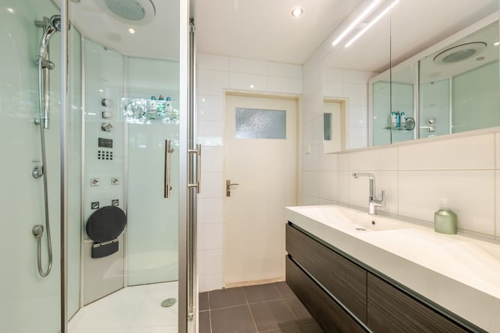 Foto 30 van Burgemeester D. Kooimanweg 82