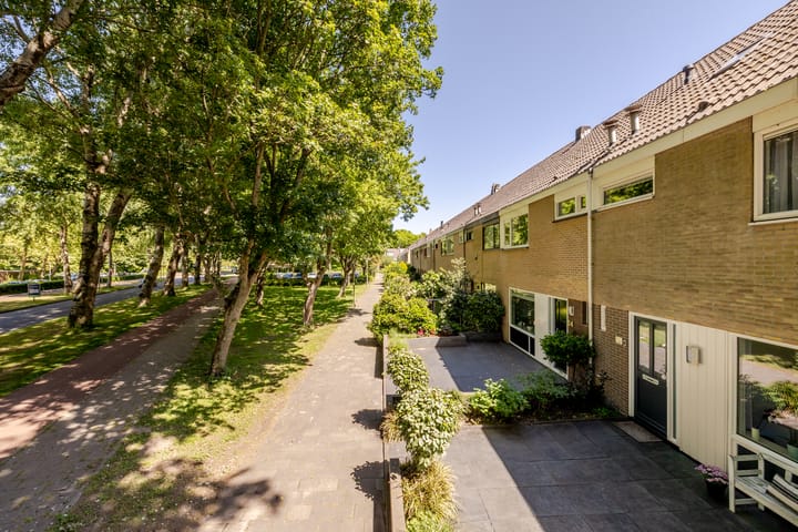 Foto 48 van Burgemeester D. Kooimanweg 82