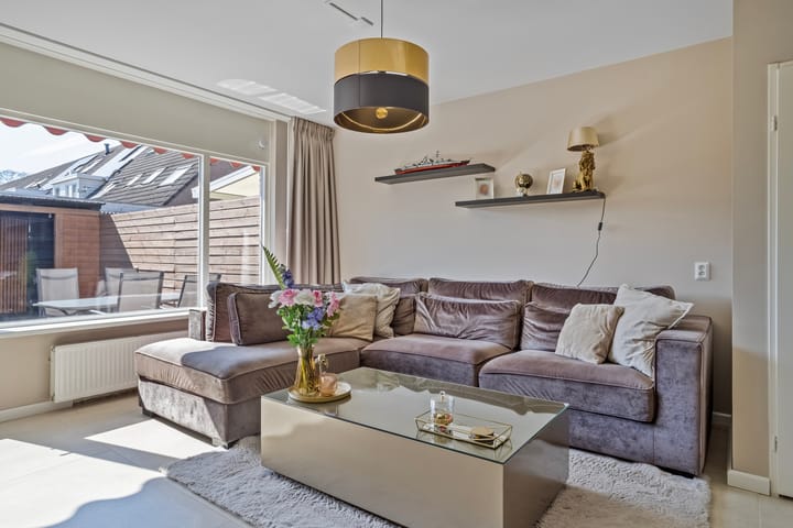 Foto 7 van Biervlietplein 22